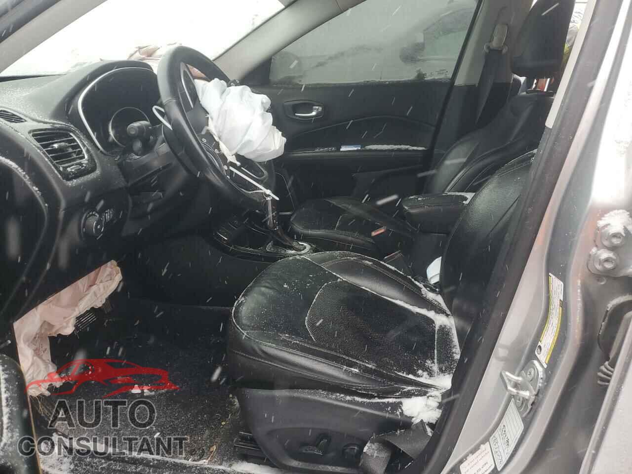 JEEP COMPASS 2019 - 3C4NJCCB0KT662720