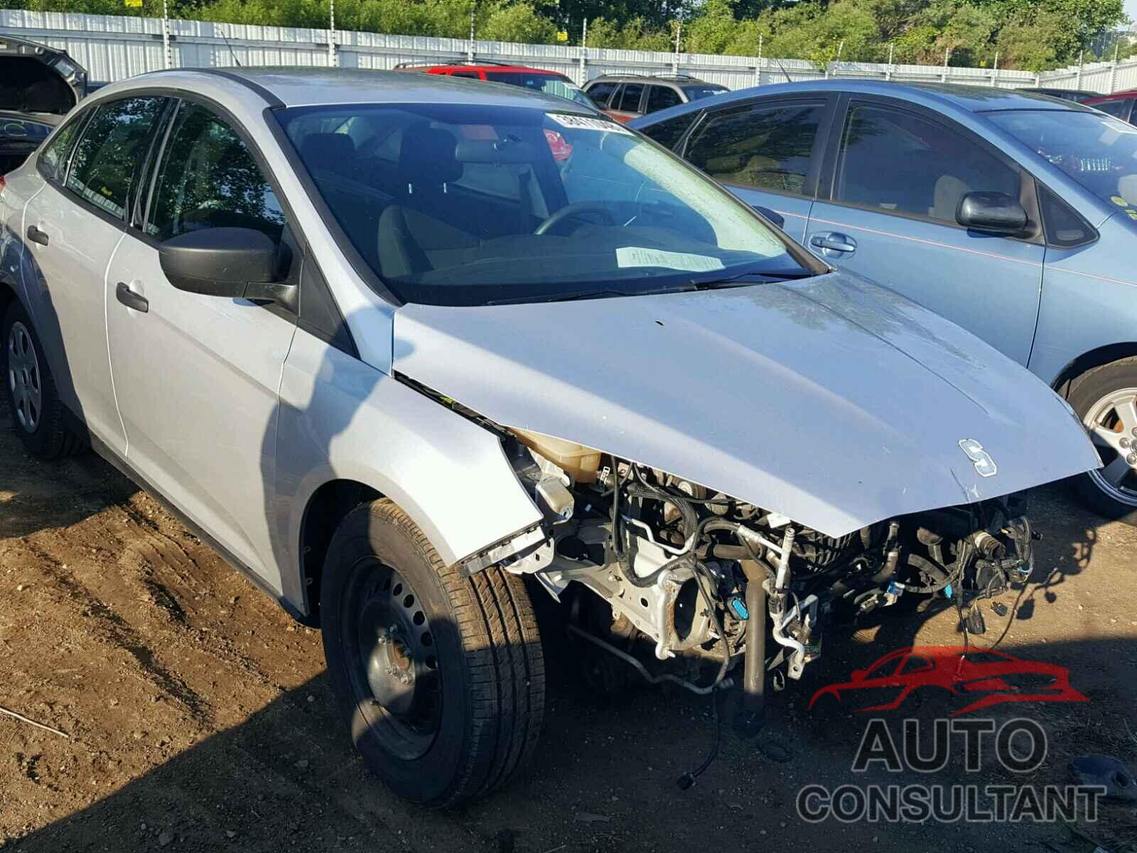 FORD FOCUS 2015 - 1FADP3E25FL363352