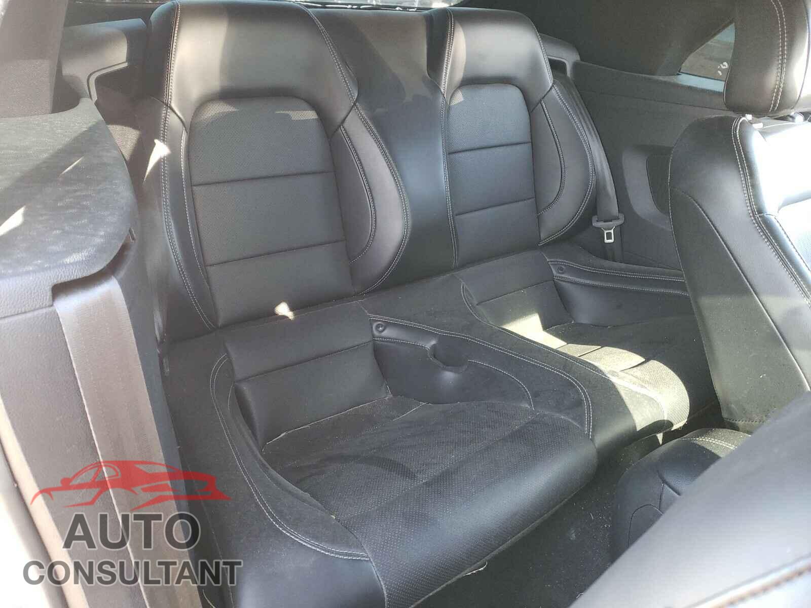 FORD MUSTANG 2019 - 1FATP8FF0K5171636