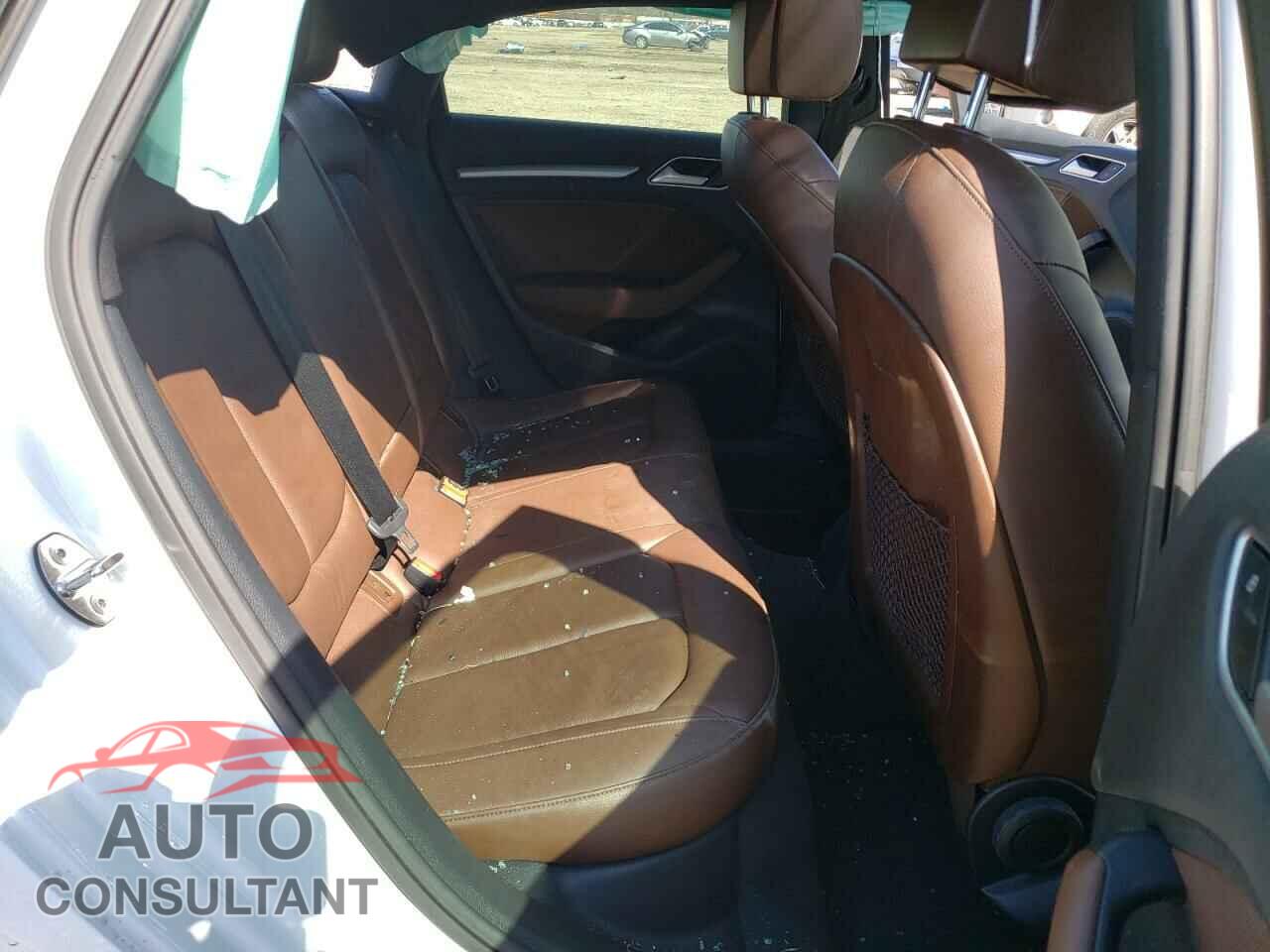 AUDI A3 2016 - WAUA7GFF9G1026554