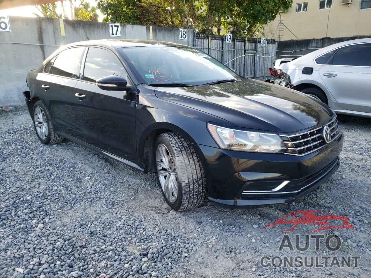 VOLKSWAGEN PASSAT 2019 - 1VWLA7A34KC011660