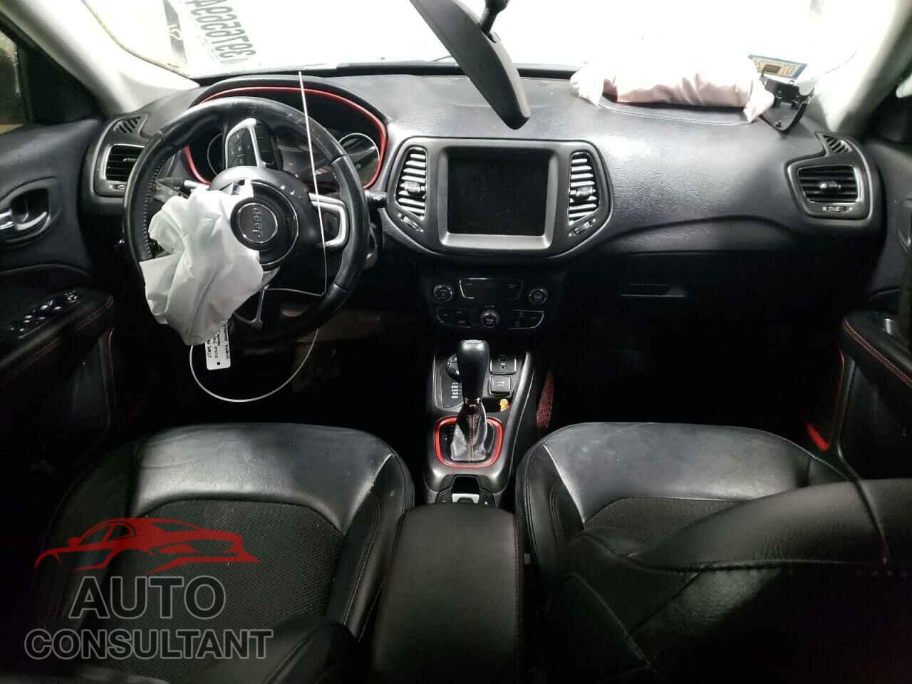 JEEP COMPASS 2020 - 3C4NJDDB0LT111449