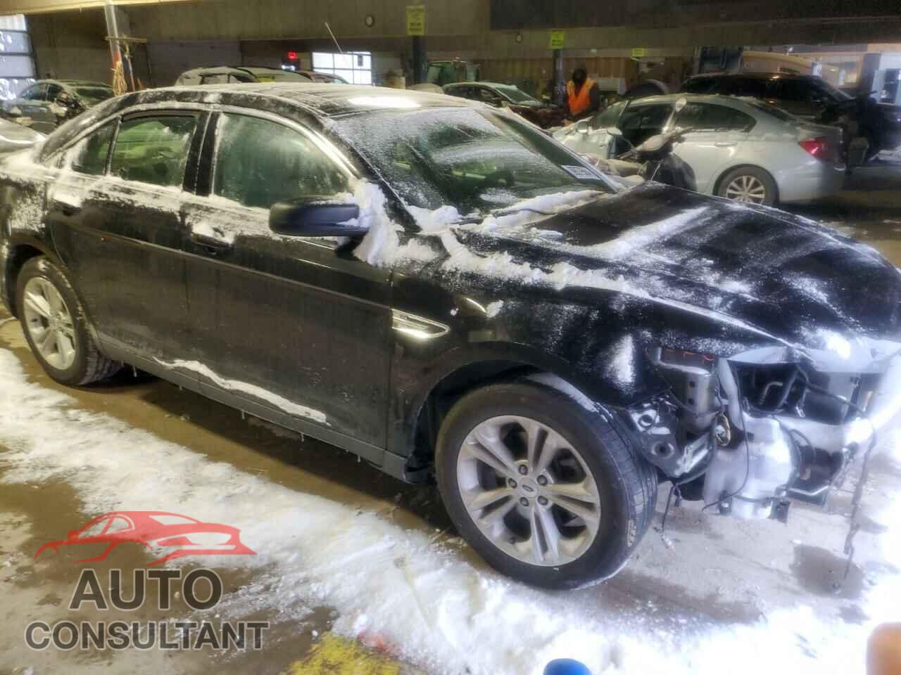 FORD TAURUS 2017 - 1FAHP2D8XHG109634