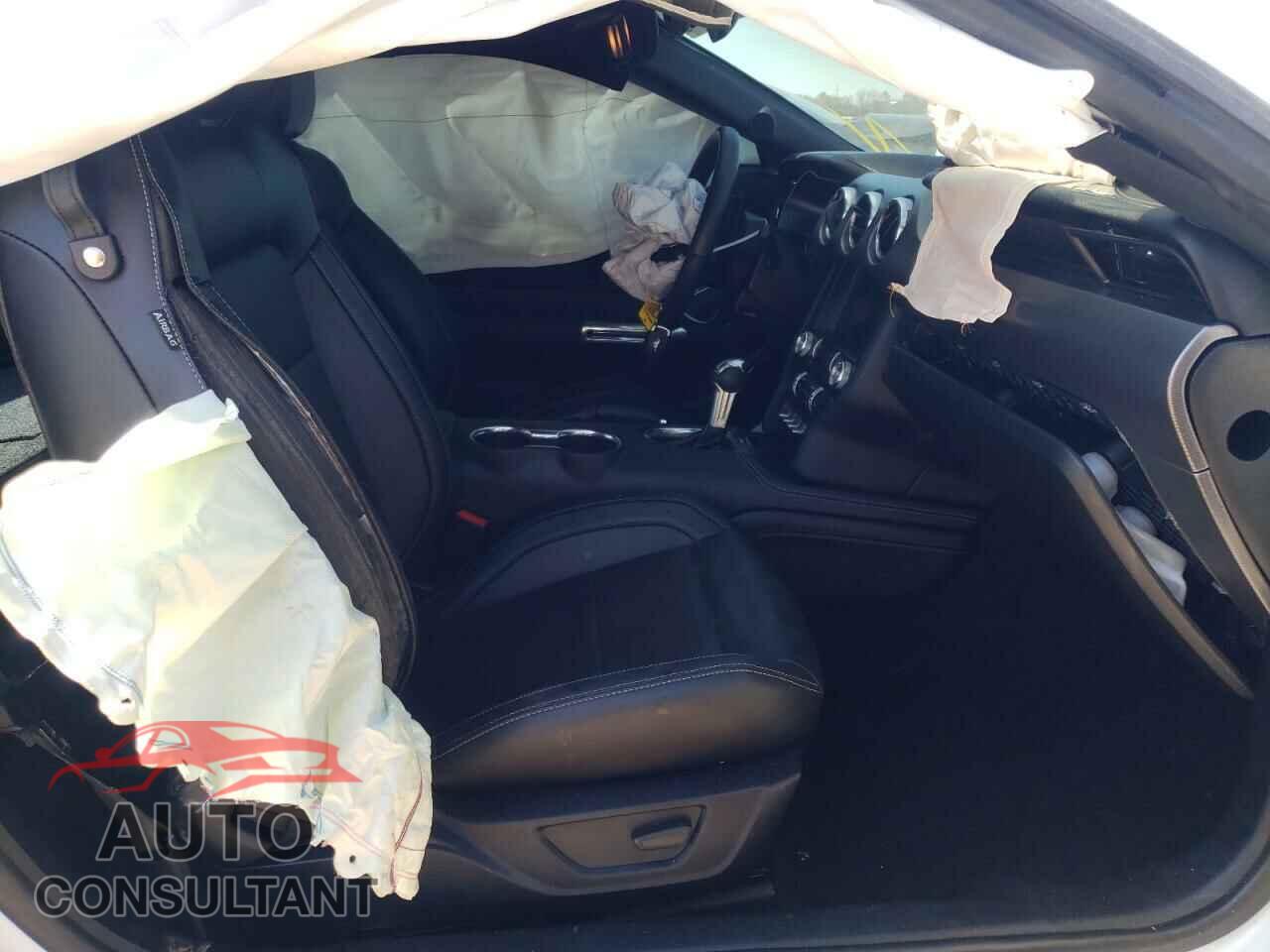 FORD MUSTANG 2021 - 1FA6P8CF1M5112308
