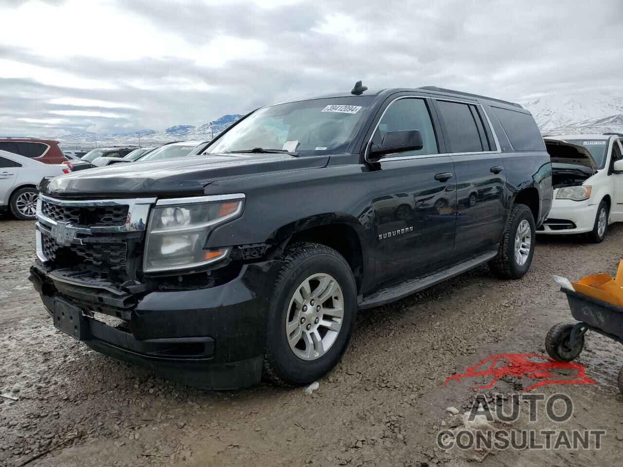 CHEVROLET SUBURBAN 2016 - 1GNSKHKC8GR144000