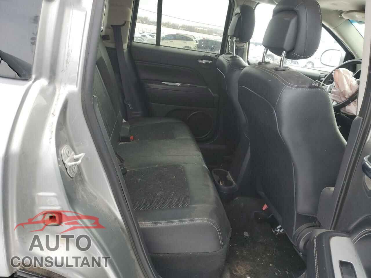 JEEP COMPASS 2016 - 1C4NJCEA3GD735242