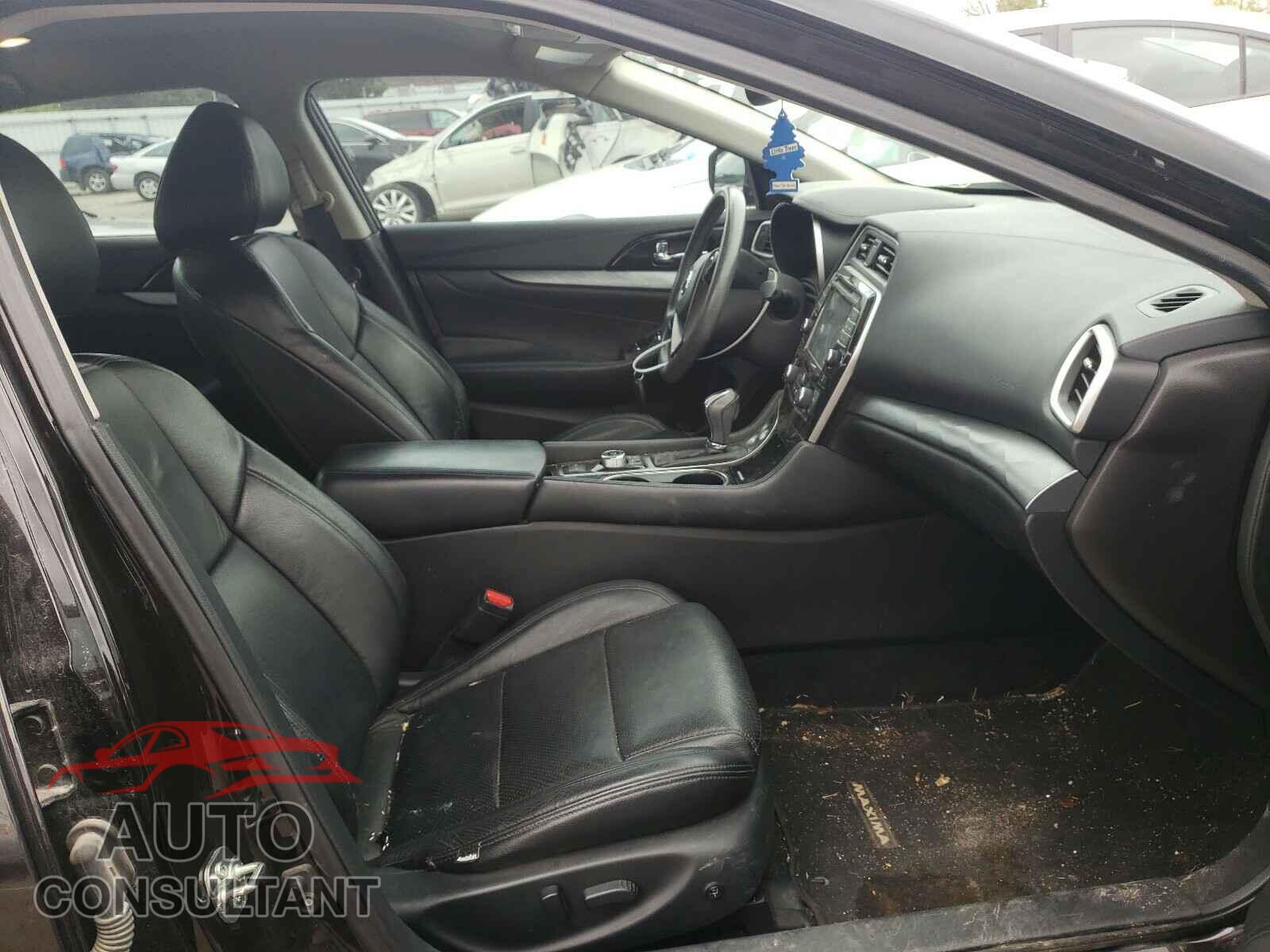NISSAN MAXIMA 2017 - 1N4AA6AP1HC381051