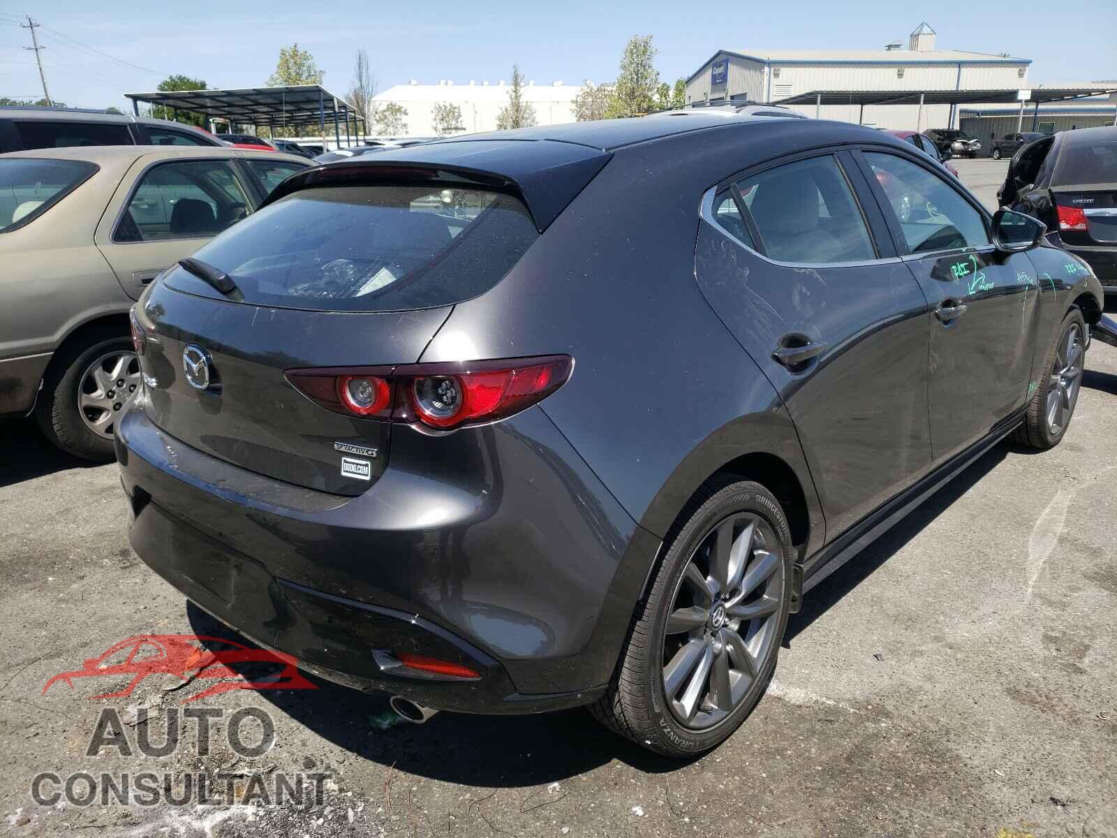 MAZDA 3 2021 - JM1BPALL1M1327457