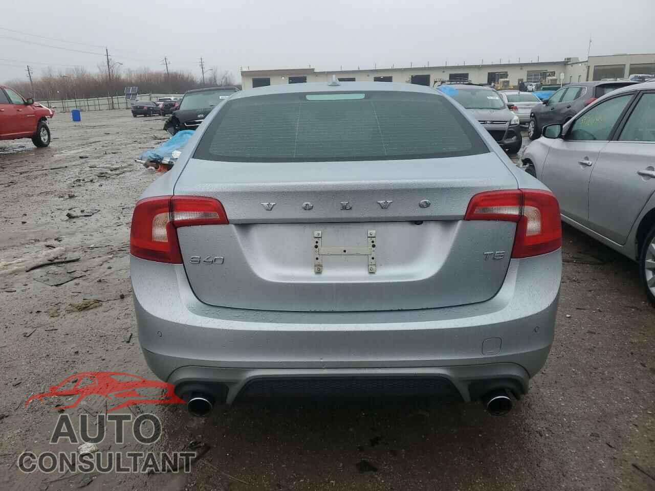 VOLVO S60 2017 - YV126MFL7H2424950