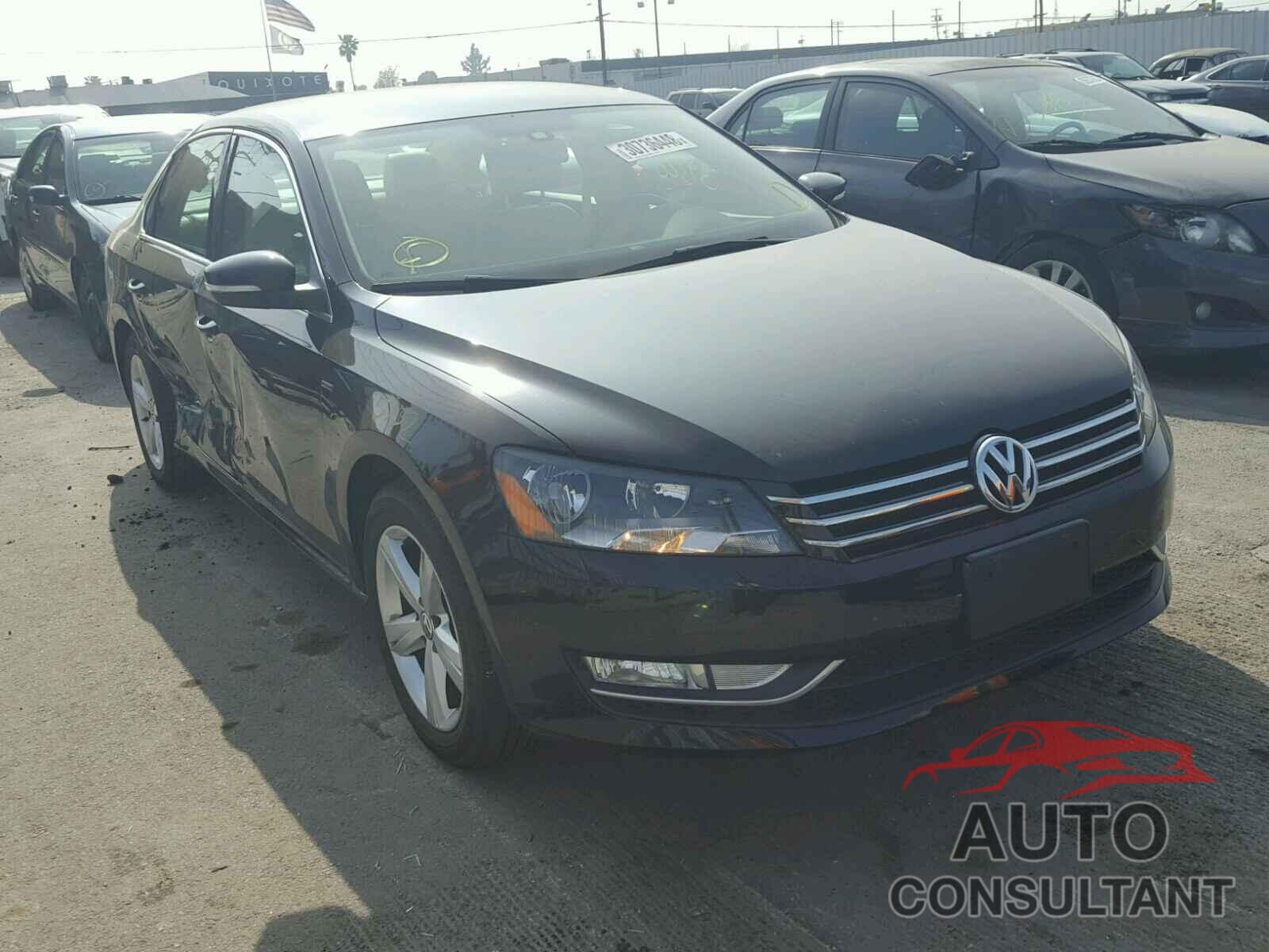 VOLKSWAGEN PASSAT 2015 - 1VWAT7A31FC096139
