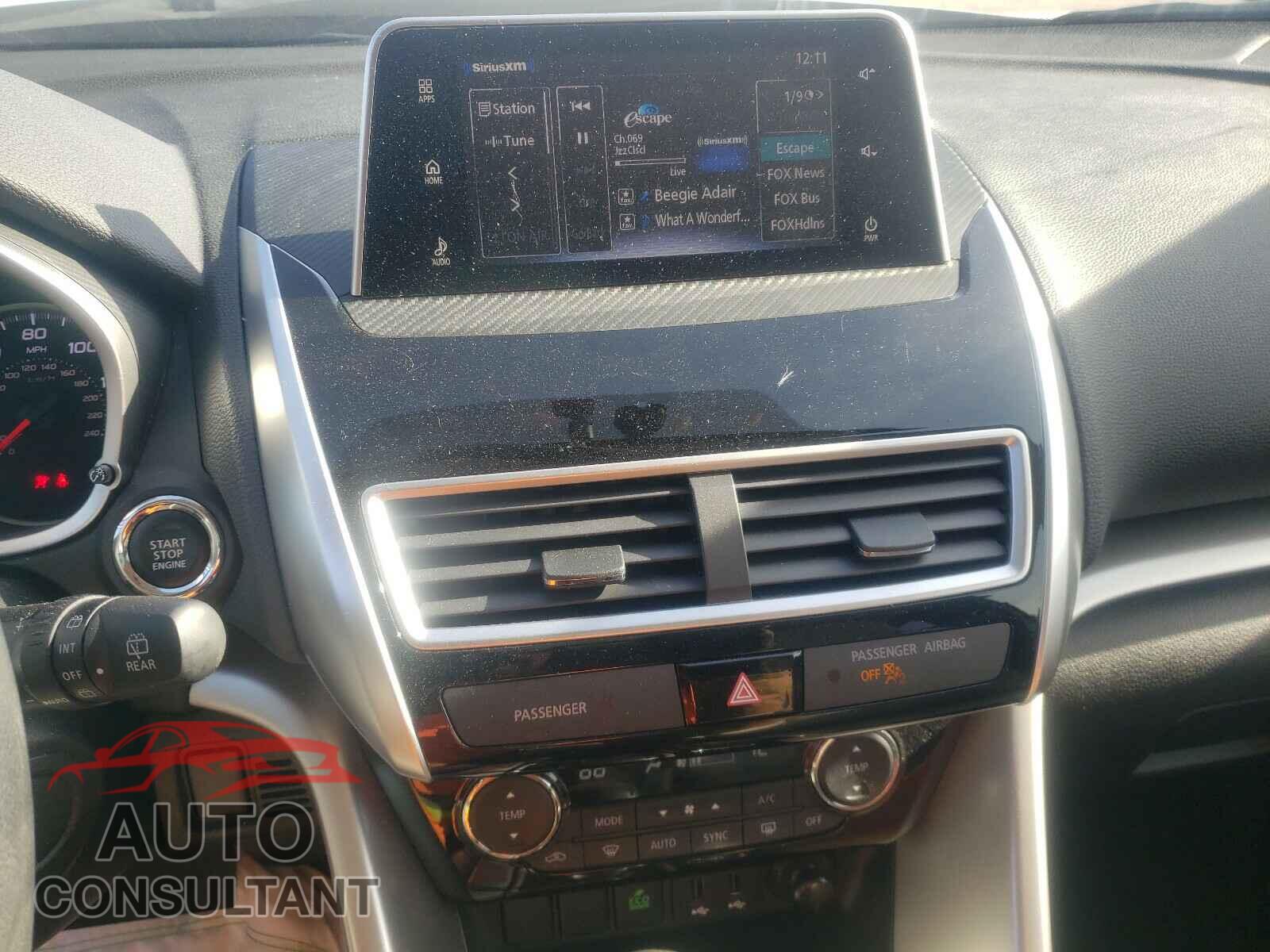 MITSUBISHI ECLIPSE 2018 - JA4AT5AA0JZ060464