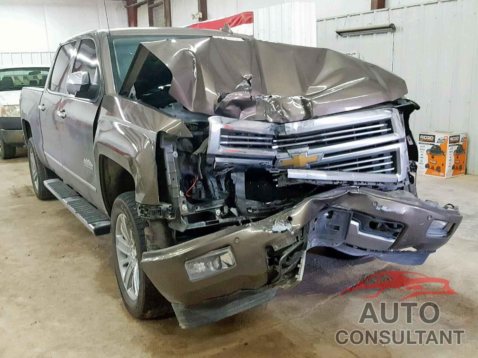 CHEVROLET SILVERADO 2015 - 5XXGT4L33JG219327