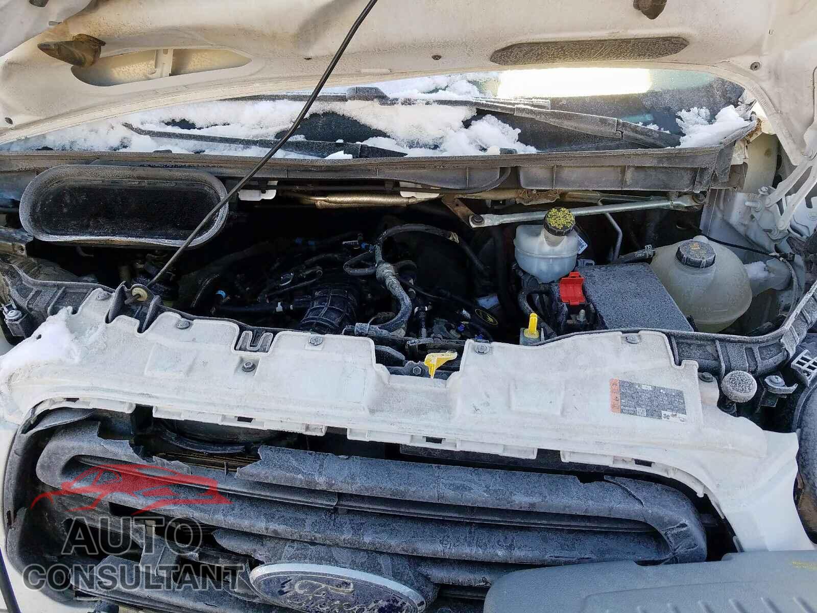 FORD TRANSIT CO 2017 - 19XFC2F64LE208922