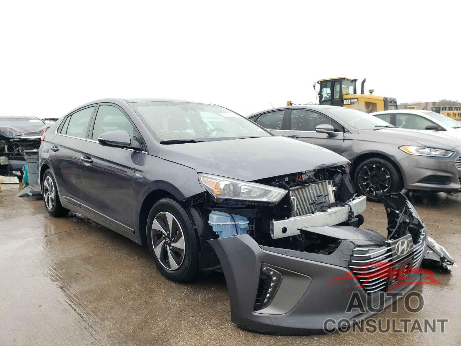 HYUNDAI IONIQ 2018 - KMHC75LC6JU103876