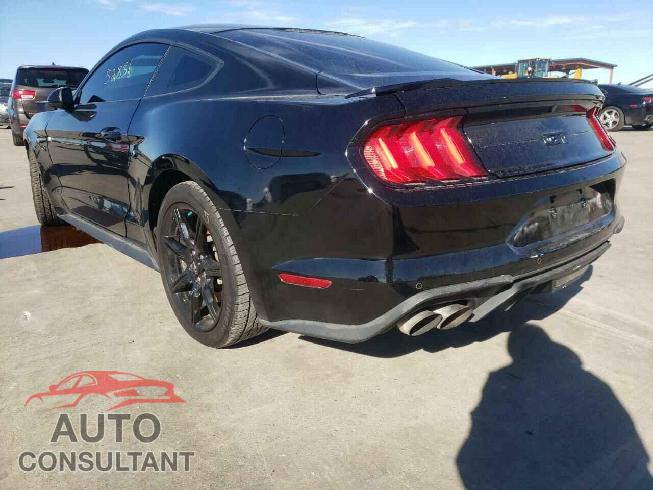 FORD MUSTANG 2018 - 1FA6P8CF6J5165629
