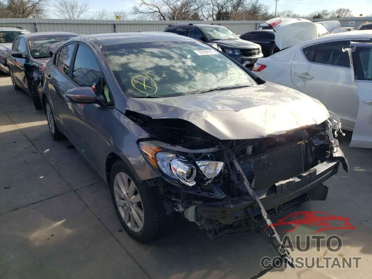 KIA FORTE 2016 - KNAFX4A64G5508109