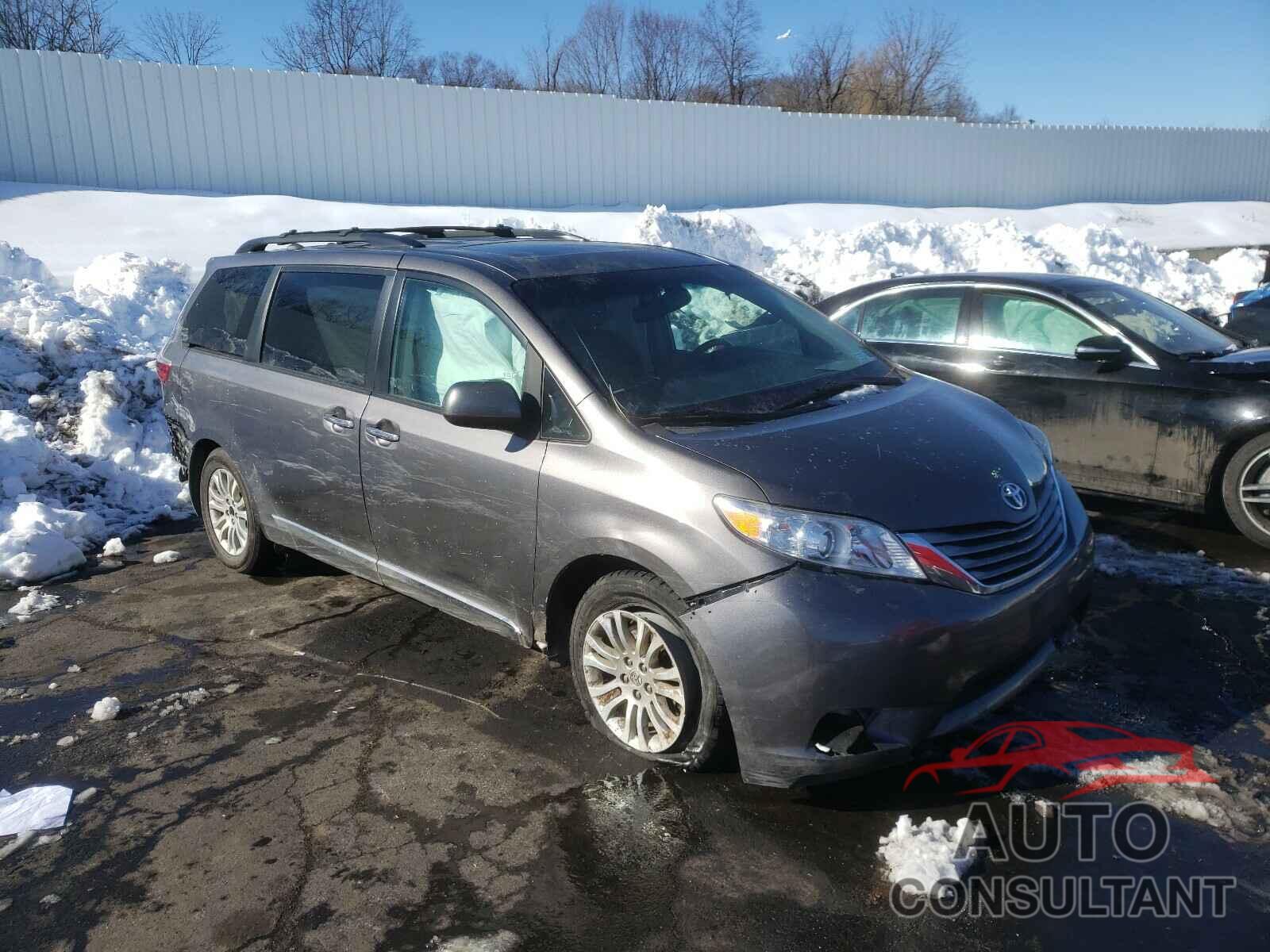 TOYOTA SIENNA 2017 - 5TDYZ3DC5HS806634