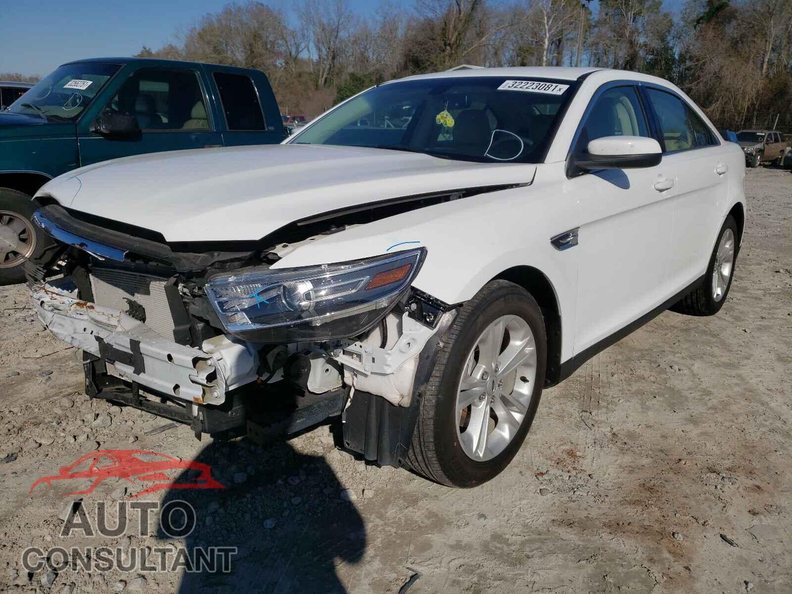 FORD TAURUS 2017 - 1FAHP2E85HG125092