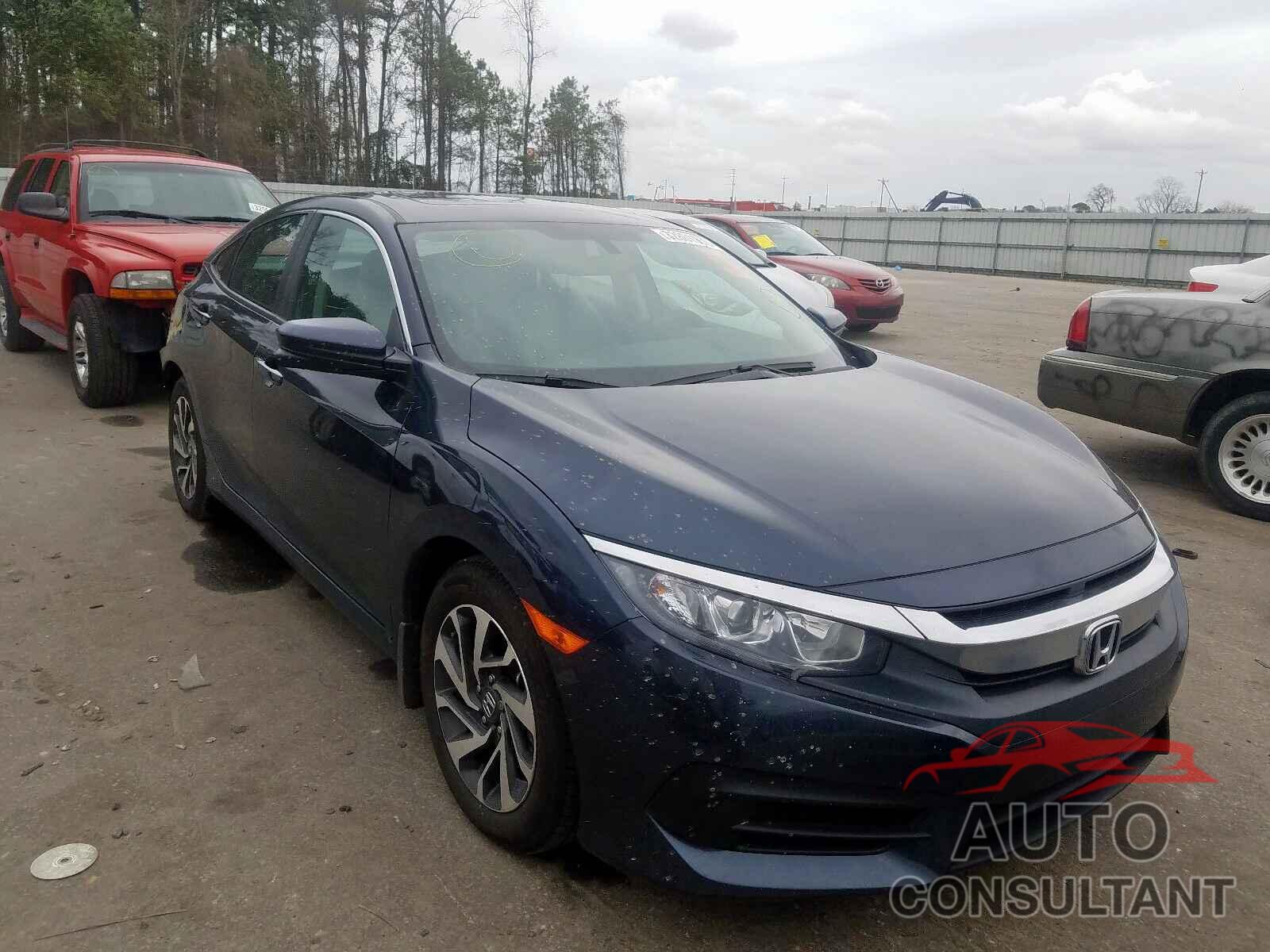 HONDA CIVIC 2018 - ZACCJBAB3JPH85048