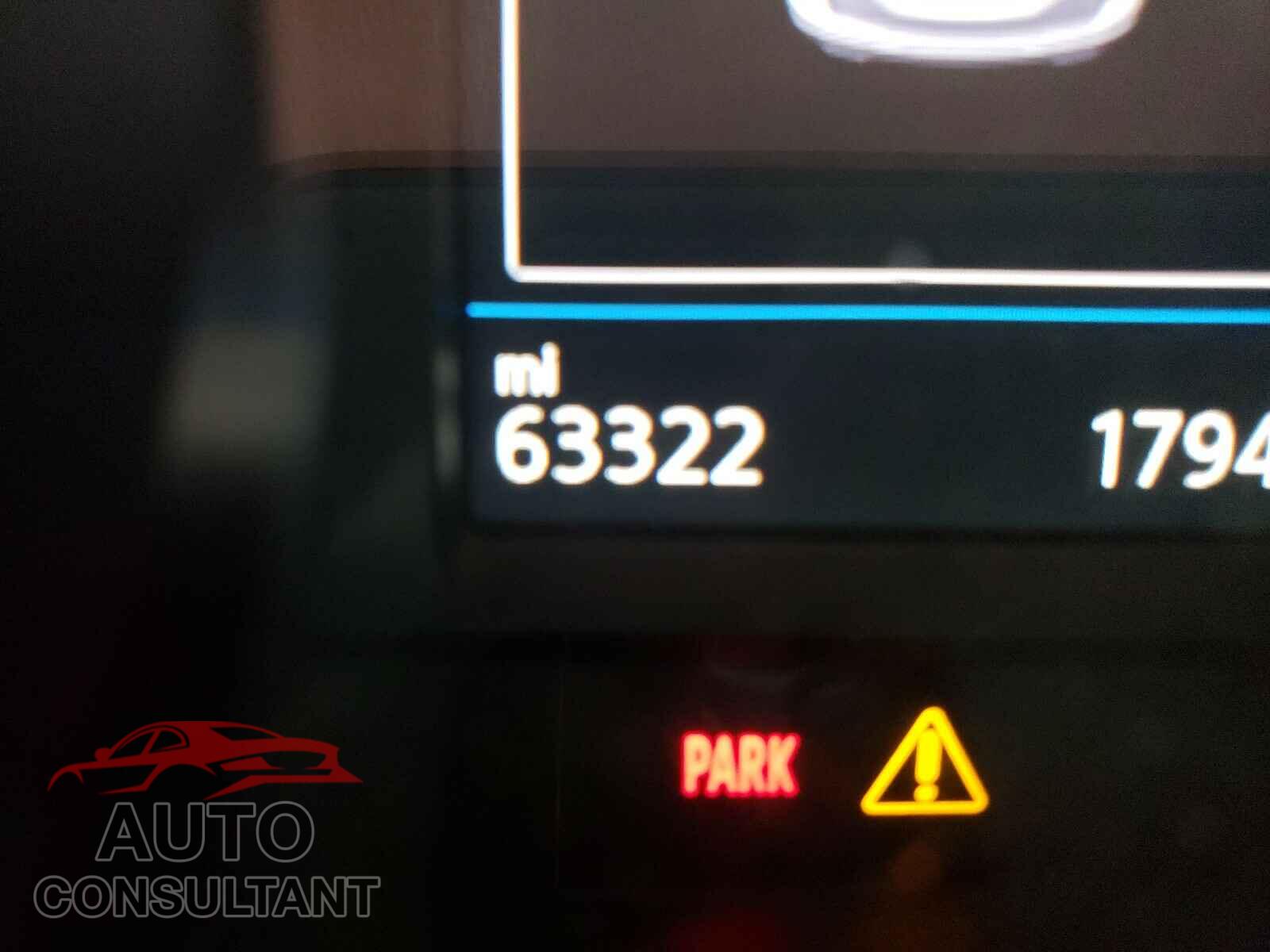 VOLKSWAGEN ATLAS 2018 - 1V2AR2CA4JC535535