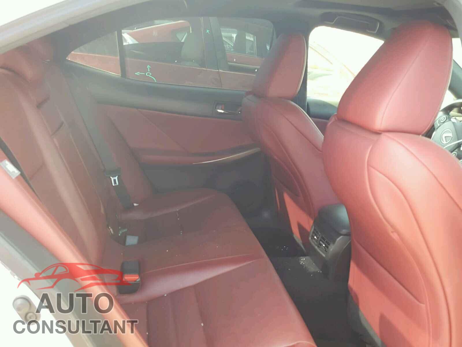 LEXUS IS 2016 - JTHBA1D23G5011786