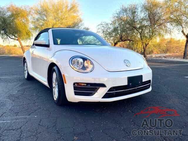 VOLKSWAGEN BEETLE 2019 - 3VW5DAAT9KM505153