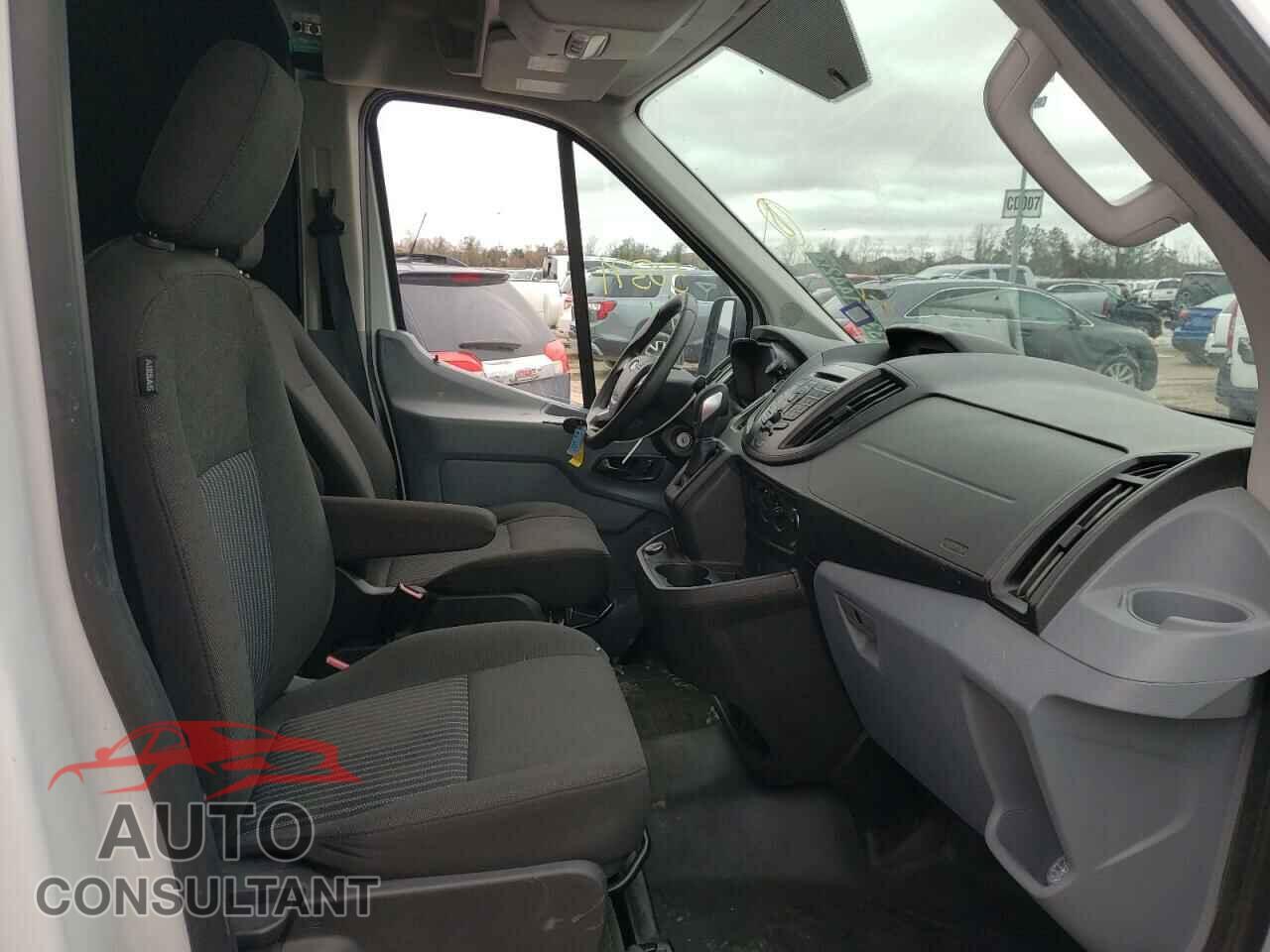 FORD TRANSIT CO 2019 - 1FTYR2CM3KKB07604