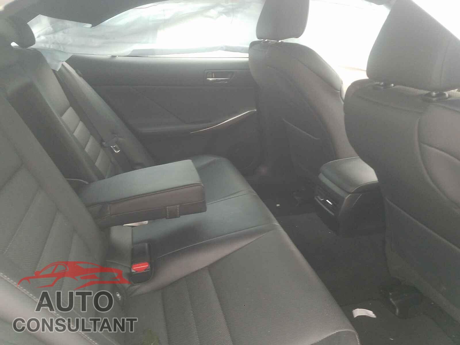 LEXUS IS 2016 - JTHCM1D28G5014503