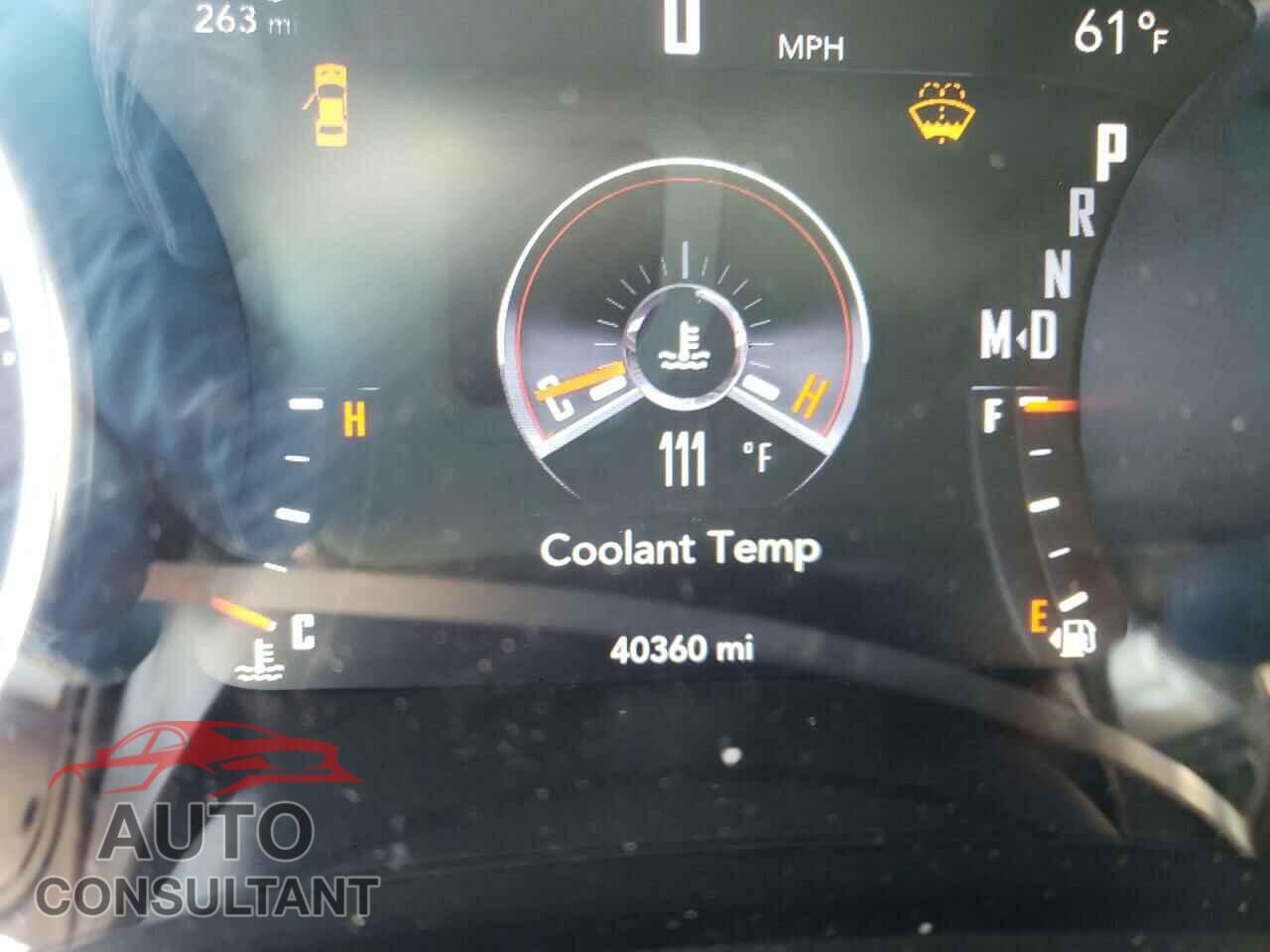DODGE CHALLENGER 2018 - 2C3CDZGG2JH257235