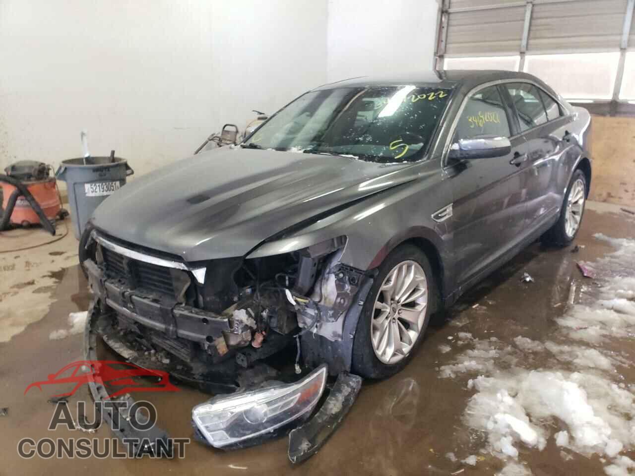 FORD TAURUS 2017 - 1FAHP2F86HG120837