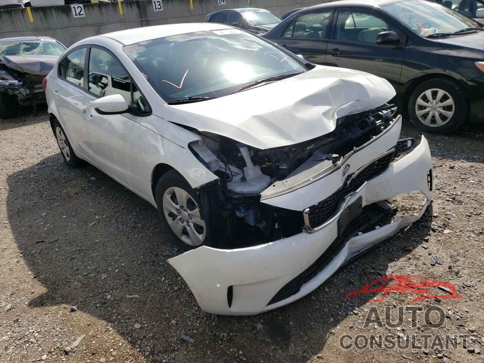 KIA FORTE 2018 - 3KPFK4A70JE229245