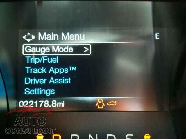 FORD MUSTANG 2015 - 1FA6P8TH3F5432881