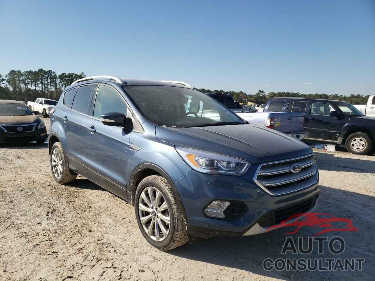 FORD ESCAPE 2018 - 1FMCU9J92JUB87718