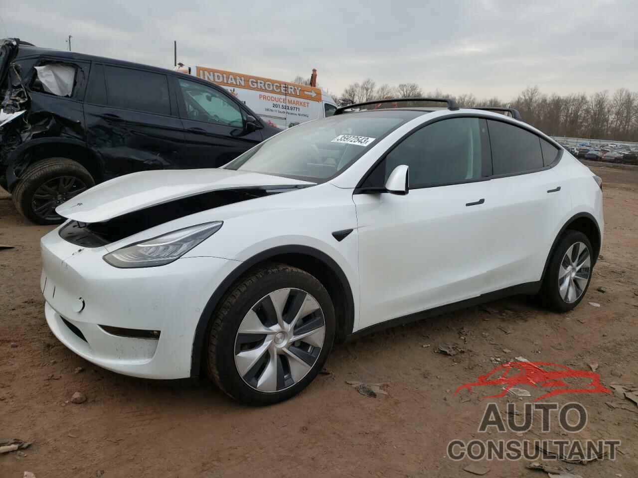 TESLA MODEL Y 2021 - 5YJYGDEE5MF263263