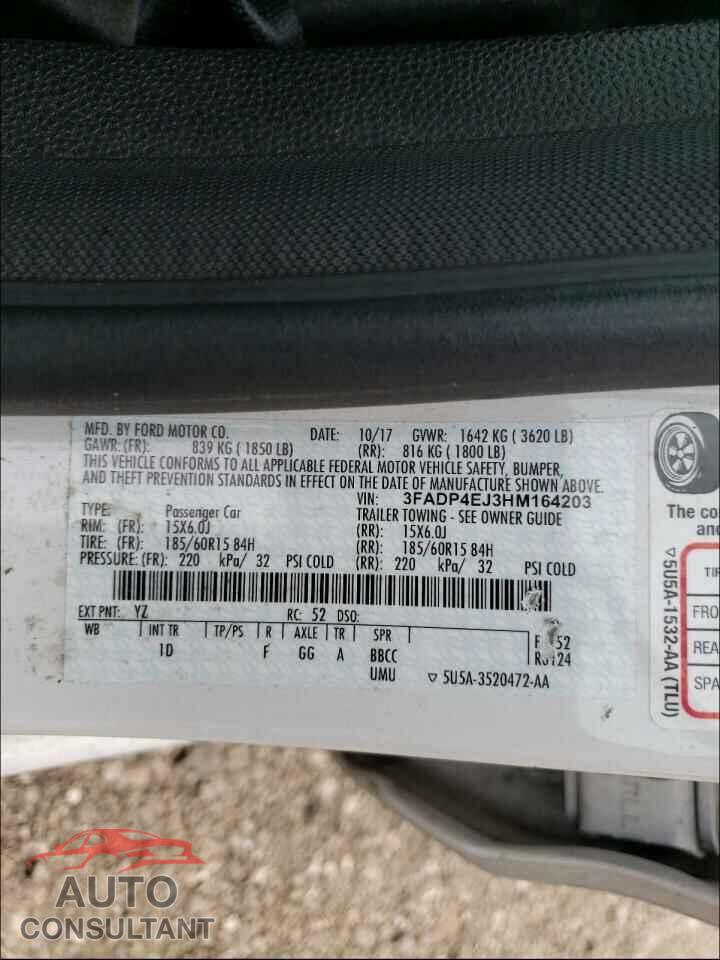 FORD FIESTA 2017 - 3FADP4EJ3HM164203
