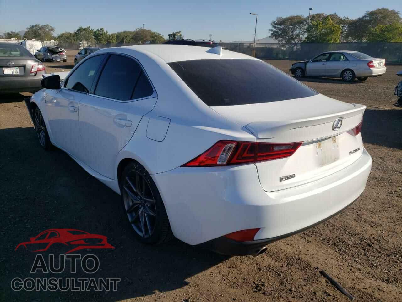 LEXUS IS 2016 - JTHBA1D28G5024498