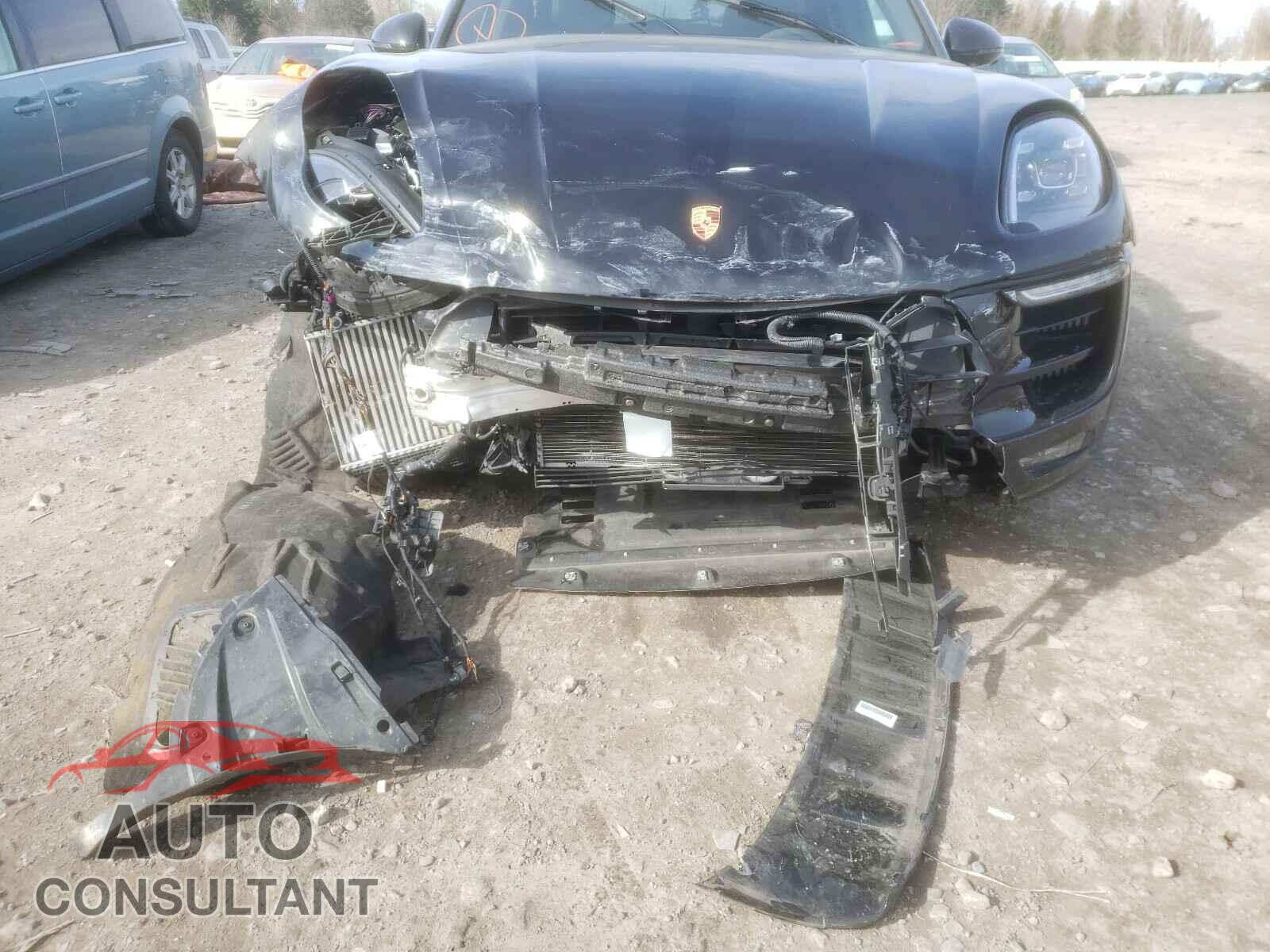 PORSCHE MACAN 2018 - WP1AG2A52JLB62037