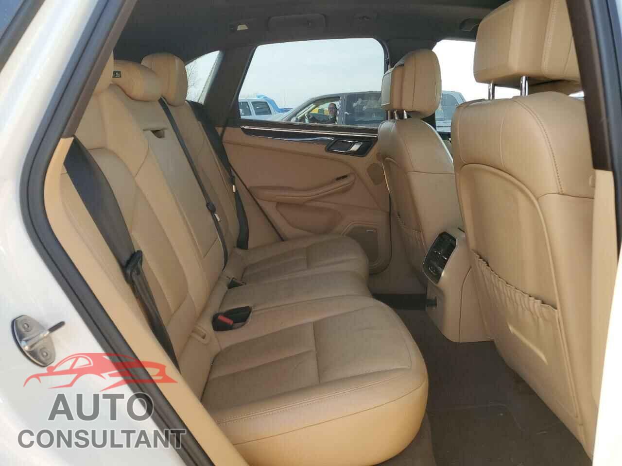 PORSCHE MACAN 2016 - WP1AB2A54GLB52391