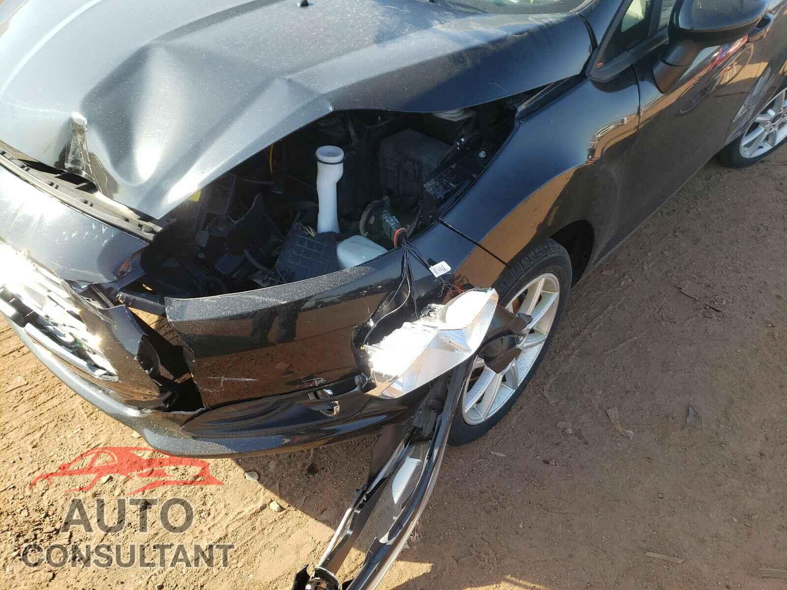 FORD FIESTA 2019 - 3FADP4EJ0KM124152