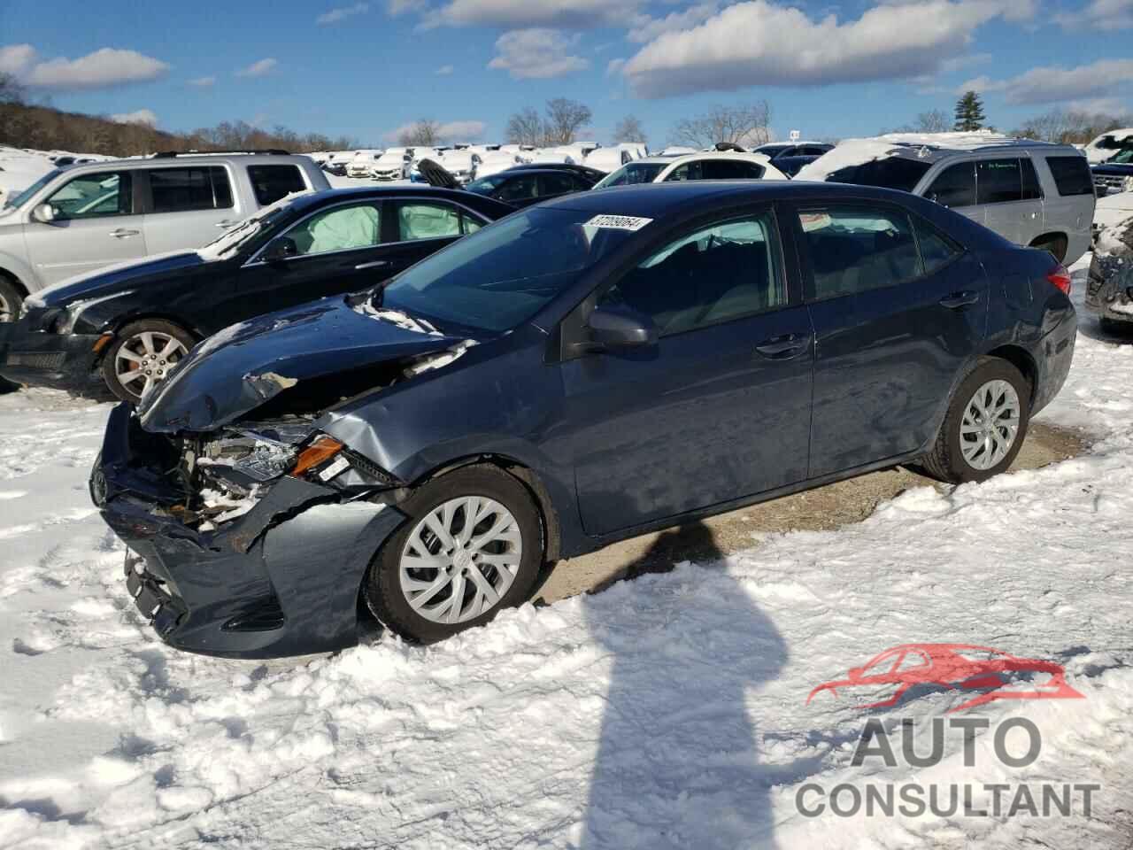 TOYOTA COROLLA 2018 - 2T1BURHEXJC066113