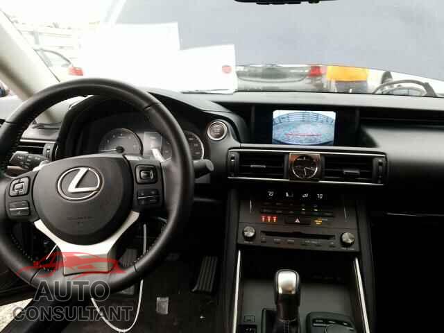 LEXUS IS 2019 - JTHBA1D27K5088721