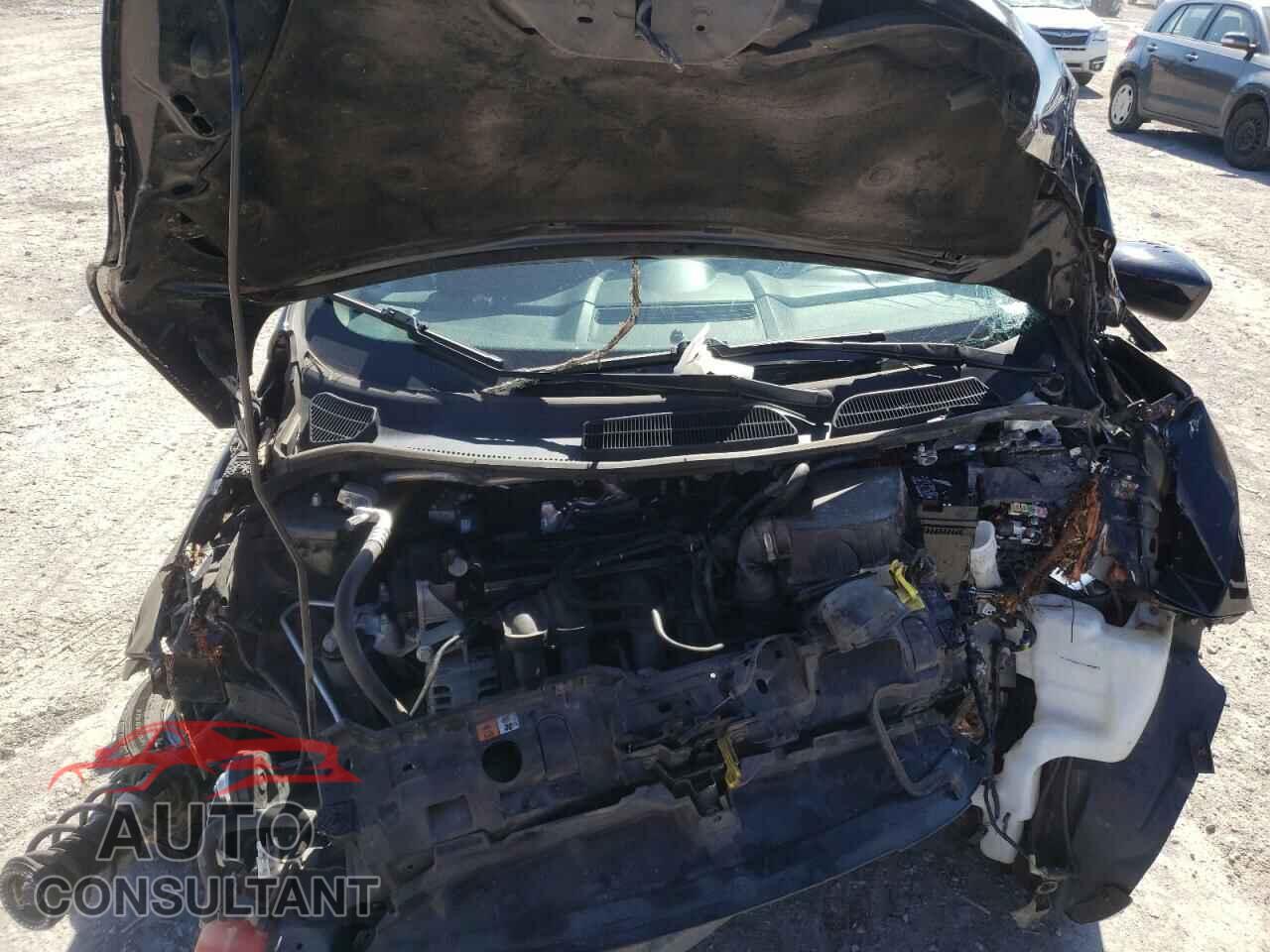 FORD FIESTA 2017 - 3FADP4EJ7HM145900