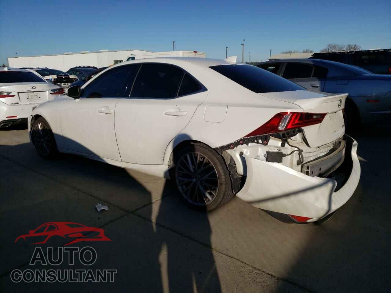 LEXUS IS 2015 - JTHBF1D2XF5053968