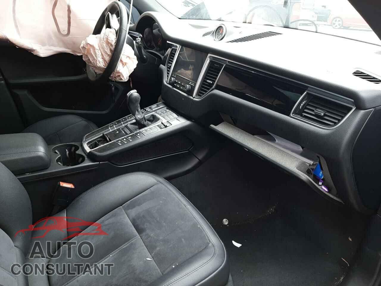 PORSCHE MACAN 2018 - WP1AA2A51JLB01991