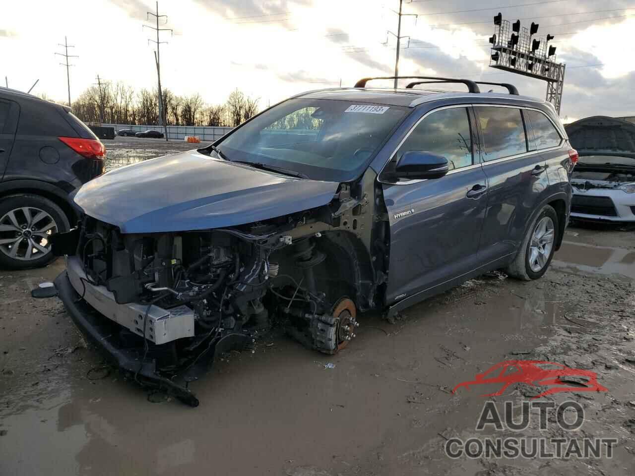 TOYOTA HIGHLANDER 2019 - 5TDDGRFH6KS070181