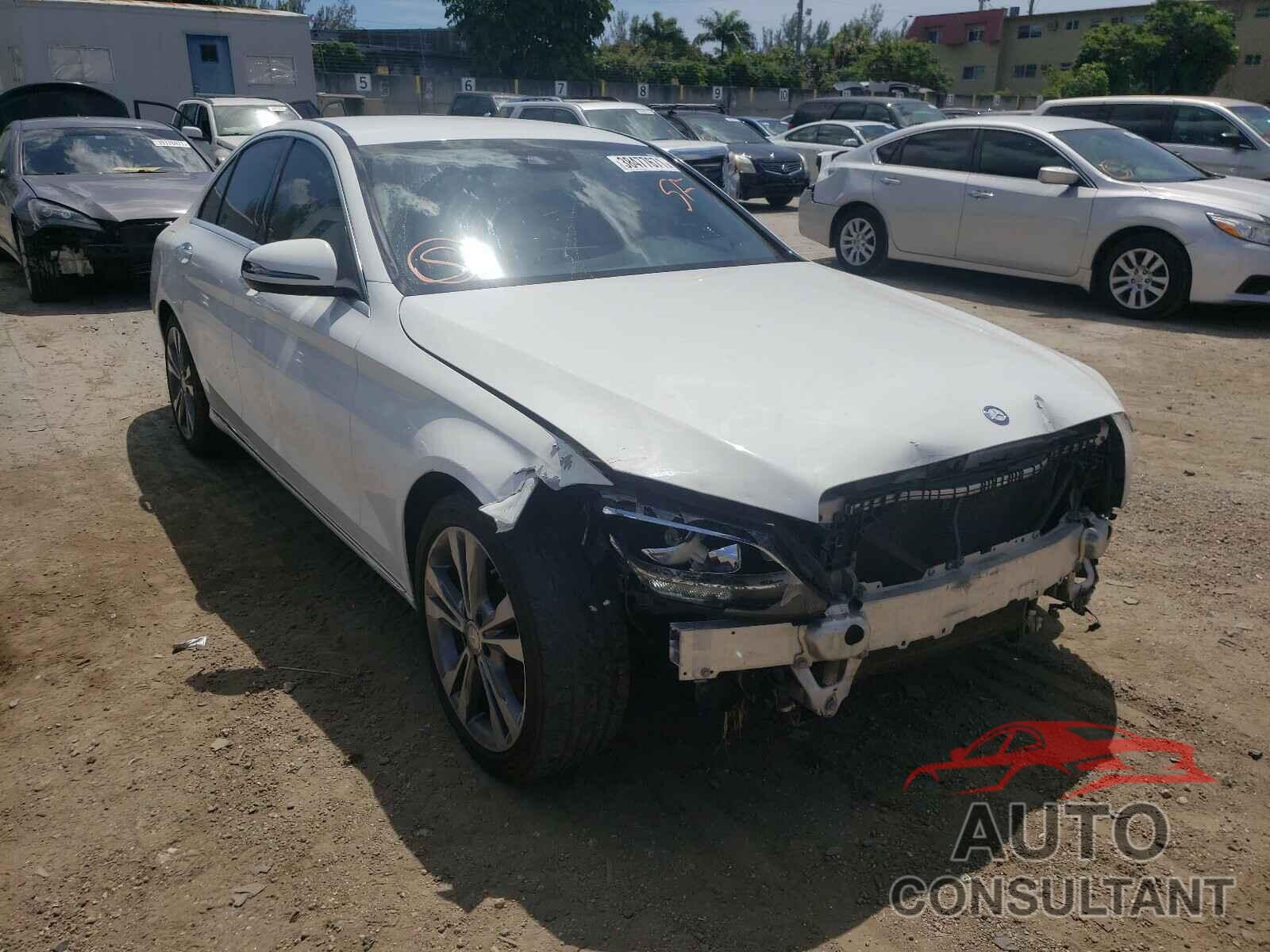 MERCEDES-BENZ C CLASS 2016 - 55SWF4JBXGU134542