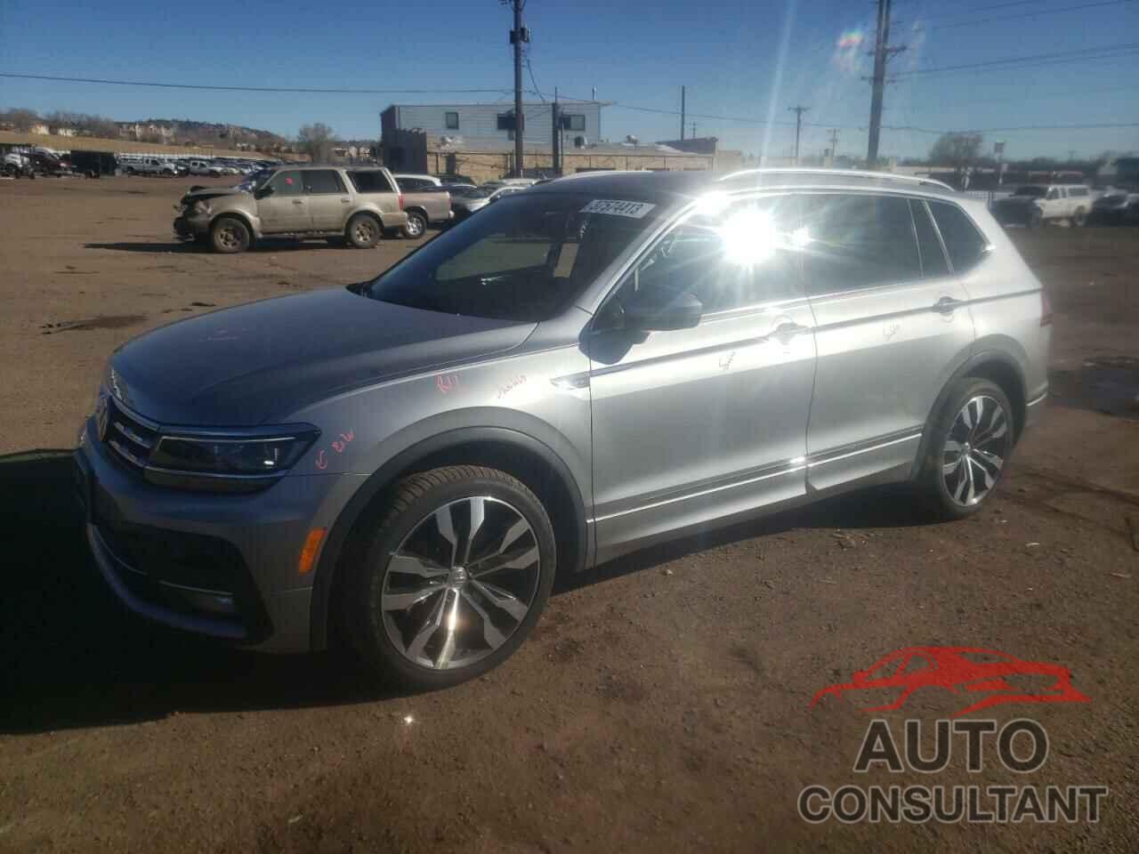 VOLKSWAGEN TIGUAN 2019 - 3VV4B7AX2KM174895