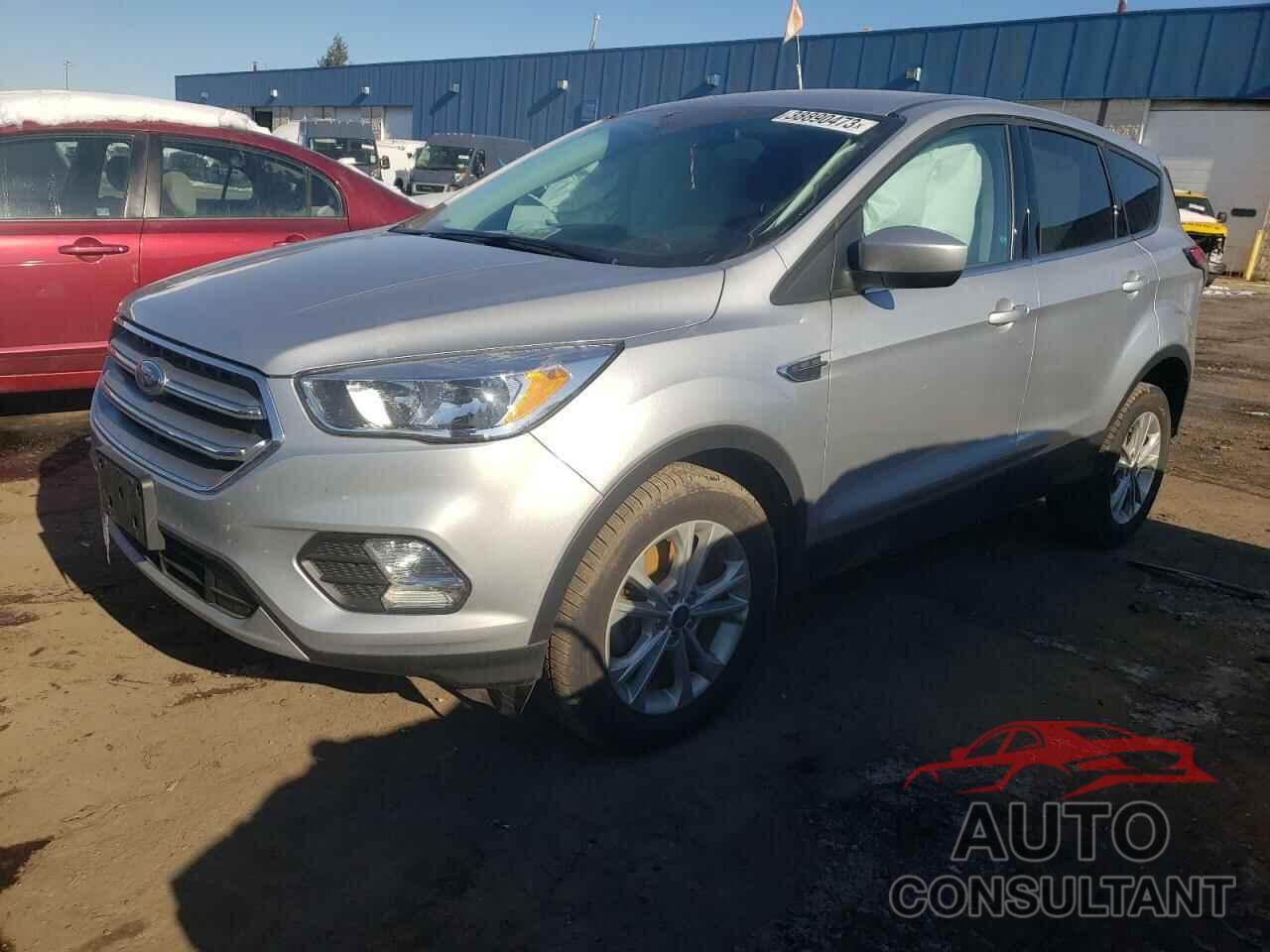 FORD ESCAPE 2017 - 1FMCU9G94HUB77208