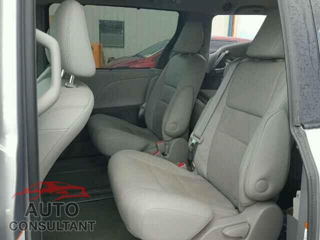 TOYOTA SIENNA 2016 - 5TDYK3DC2GS704792
