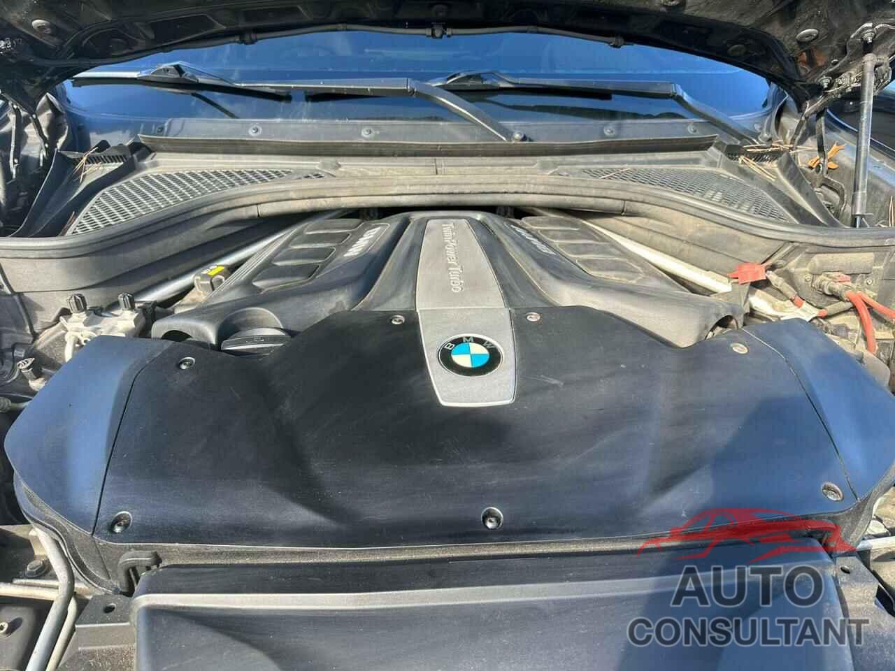 BMW X5 2016 - 5UXKR6C58G0J80040